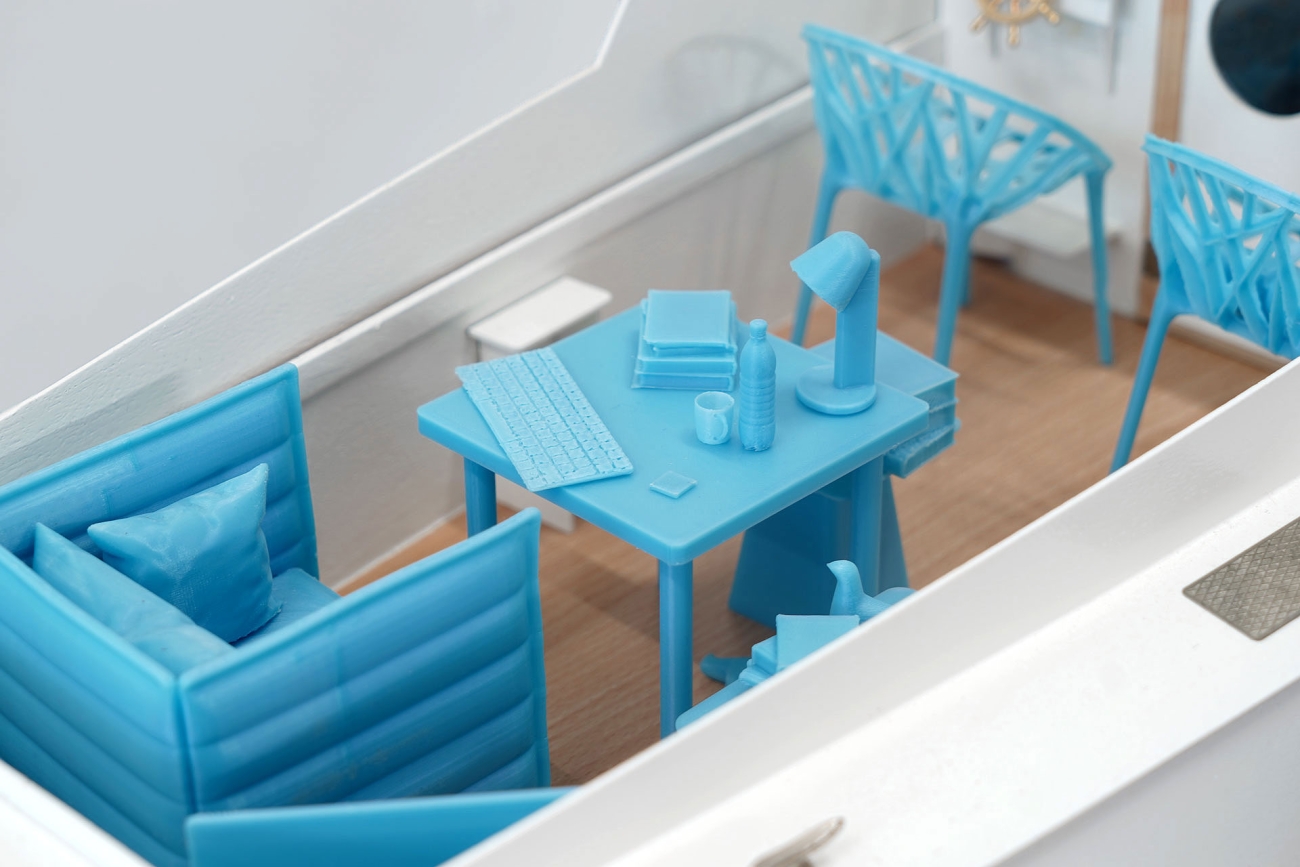 Olivier Jonvaux - Floating Twins